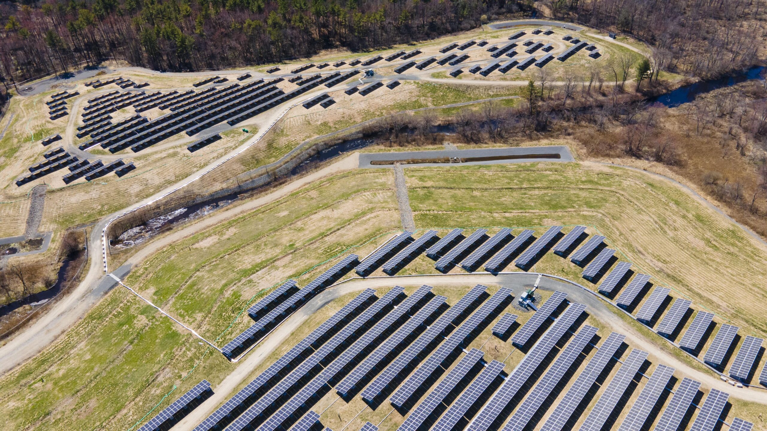 Tewksbury Landfill - Syncarpha Capital Community Solar Gardens in Tewksbury, Massachusetts - 8