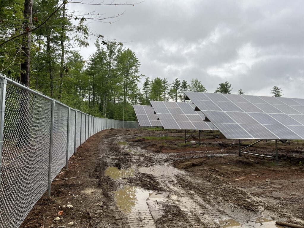 Belfast - Syncarpha Community Solar project fencing - 2