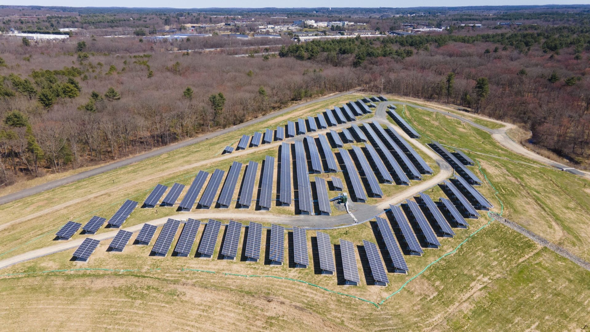 Tewksbury Landfill - Syncarpha Capital Community Solar Gardens in Tewksbury, Massachusetts - 1